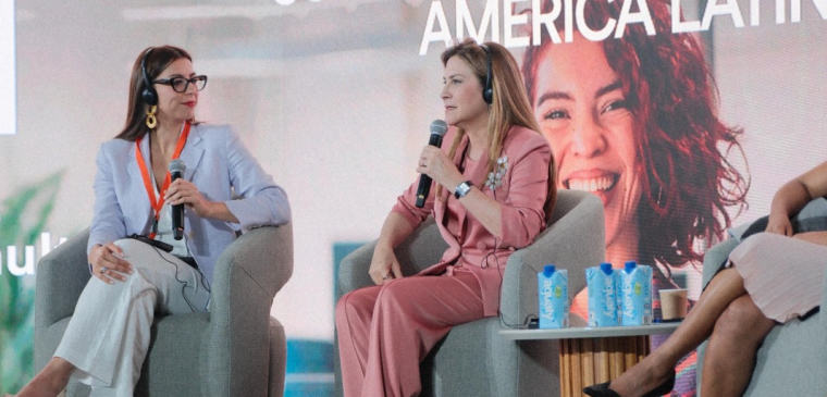 Alcaldesa Carolina Mejía pide mayores oportunidades para el liderazgo femenino en foro del CAF