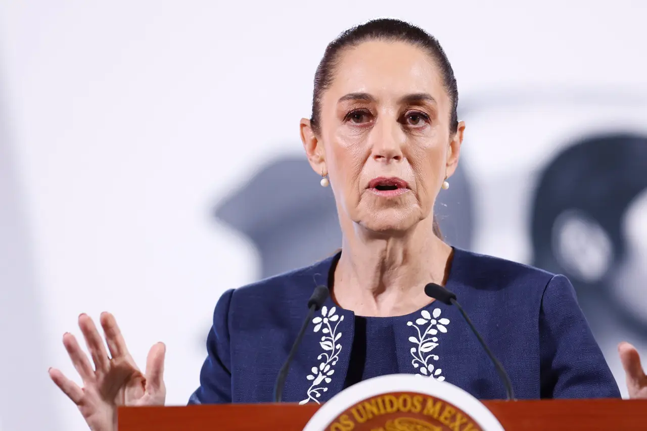 Sheinbaum niega acusaciones de Trump y ordena "medidas arancelarias" en defensa de México