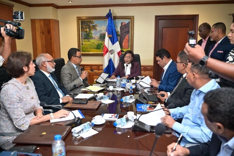 Comisión escuchará sectores que tildan de inconstitucional proyecto sobre libertad de expresión