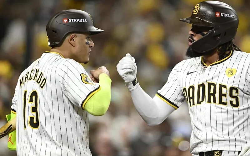 Manny Machado y Fernando Tatis Jr.