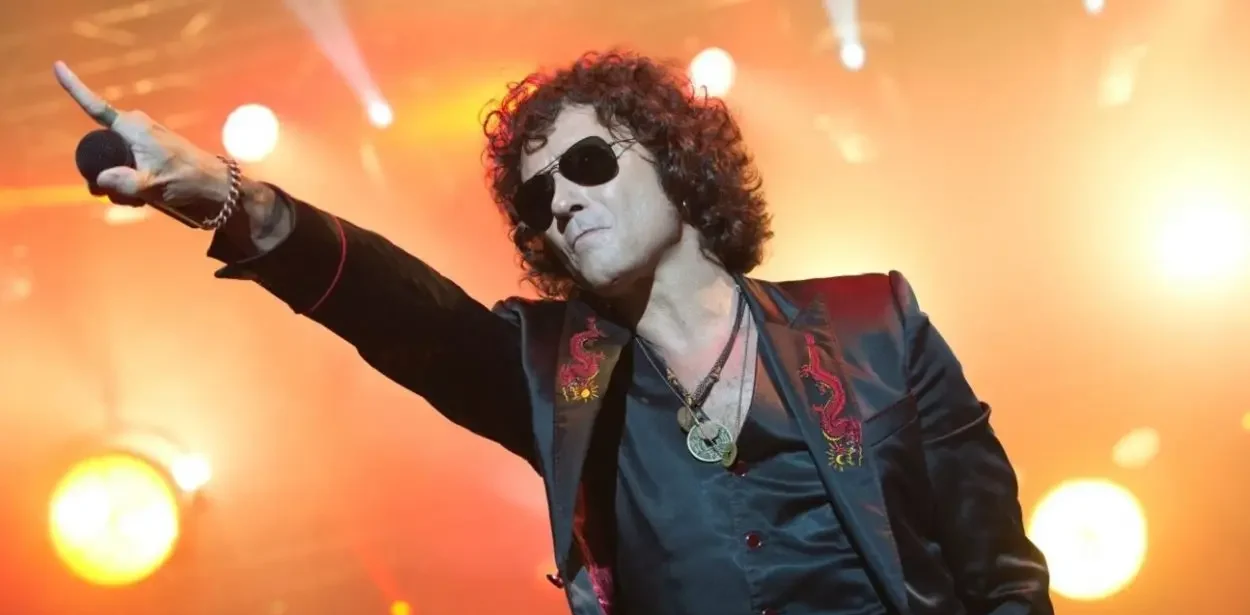 Español Enrique Bunbury entrará en el Salón de la Fama de los Compositores Latinos