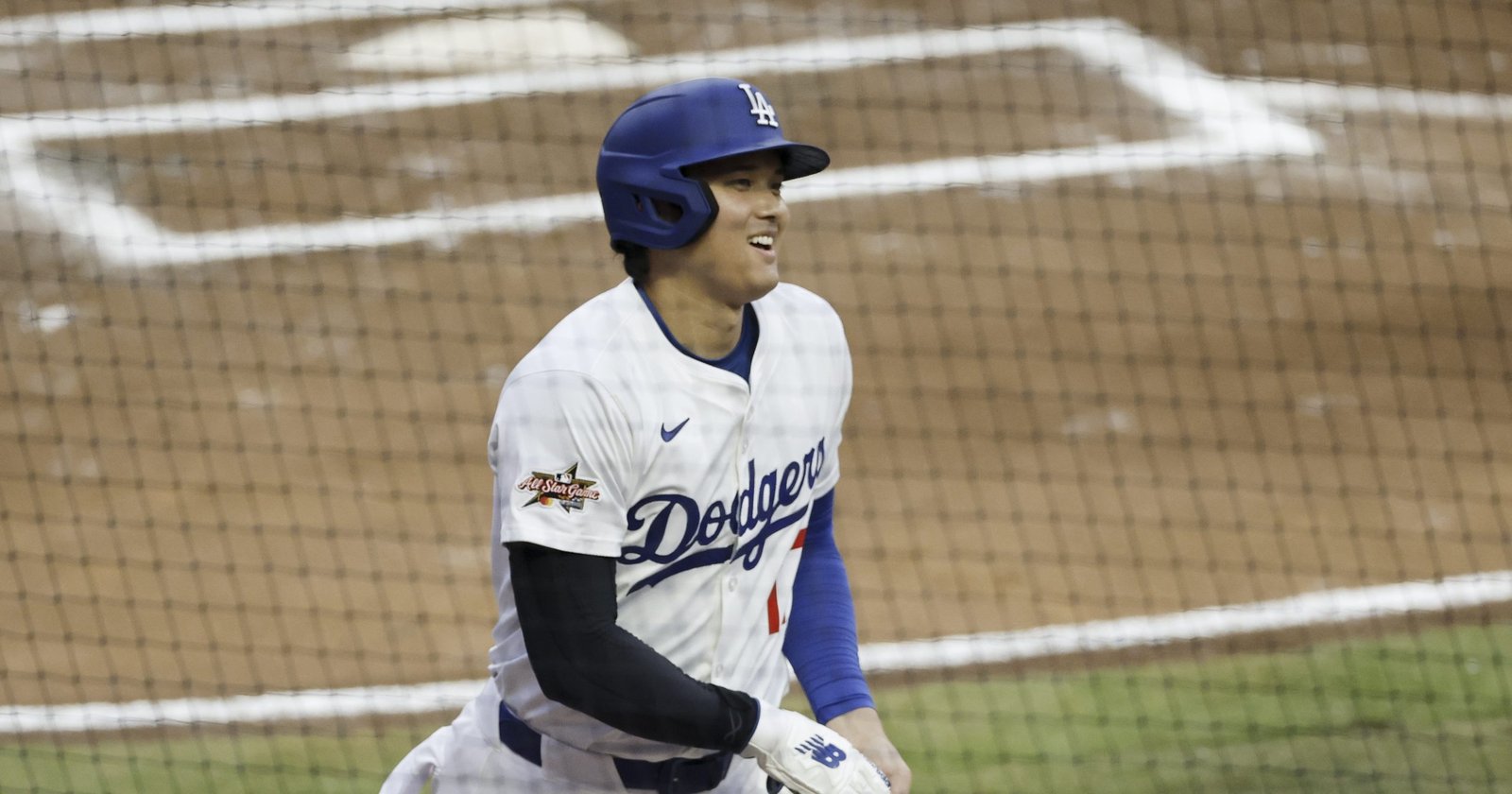 Ohtani llega a los 1,000 hits y poncha a 8, récord de temporada