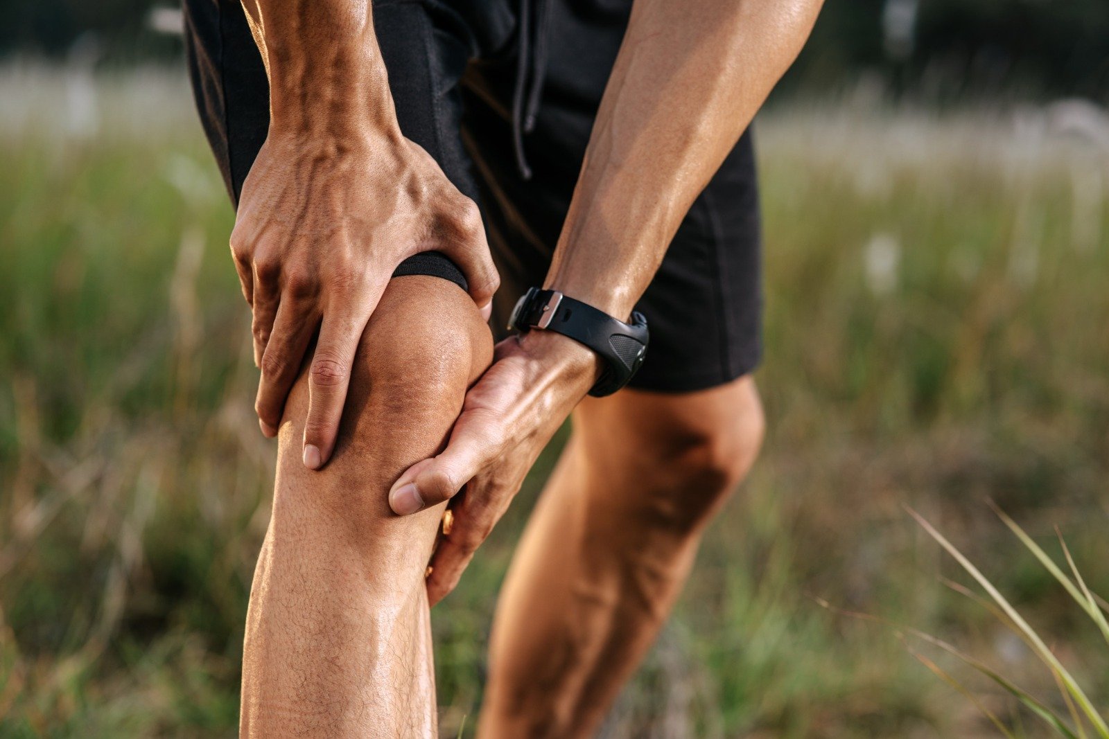 La obesidad y el envejecimiento aceleran la aparición de la osteoartritis de rodilla en RD