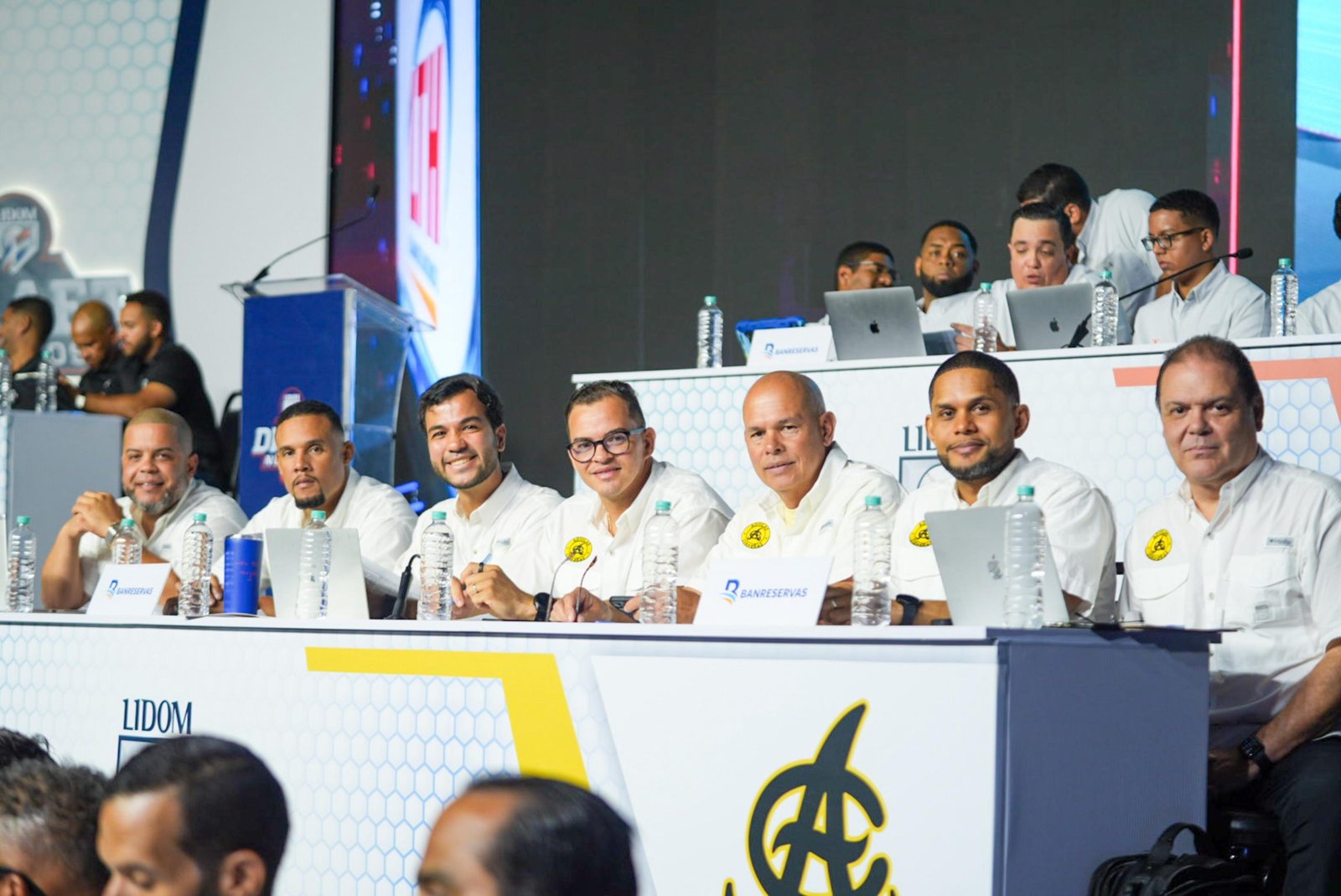 Conozca los 16 prospectos seleccionados por las Águilas Cibaeñas en draft de Lidom