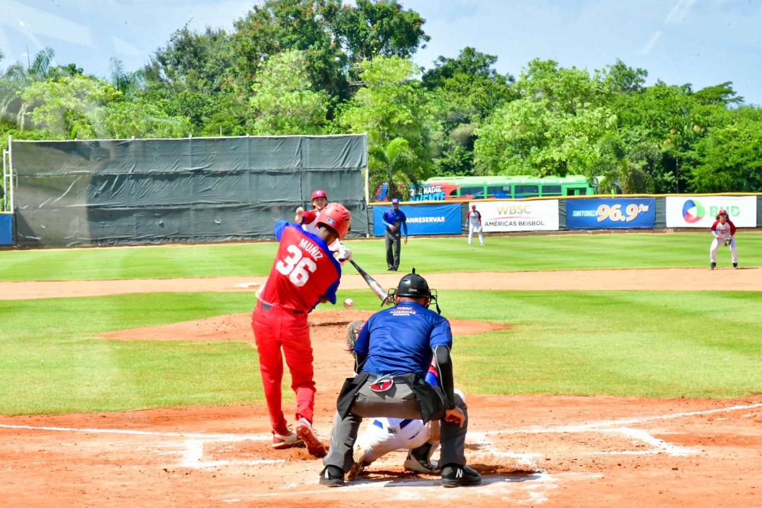 Puerto Rico mantiene invicto al derrotar a Cuba en el Premundial de béisbol U15
