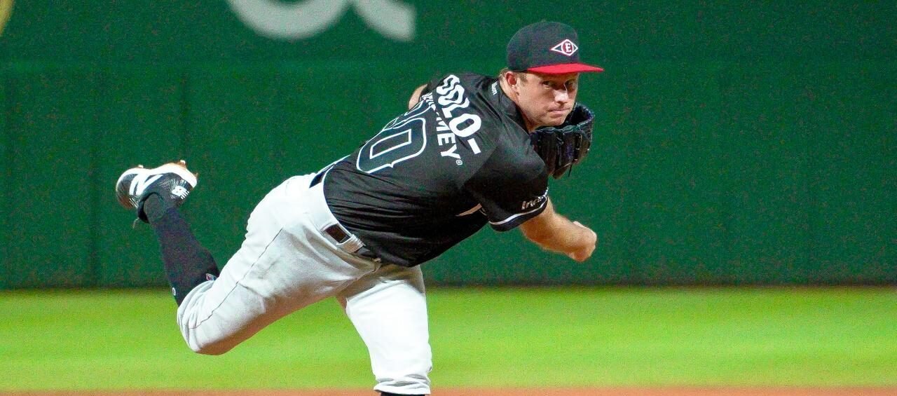 Los Leones ganan su primero de la temporada con gran actuación de Gavin