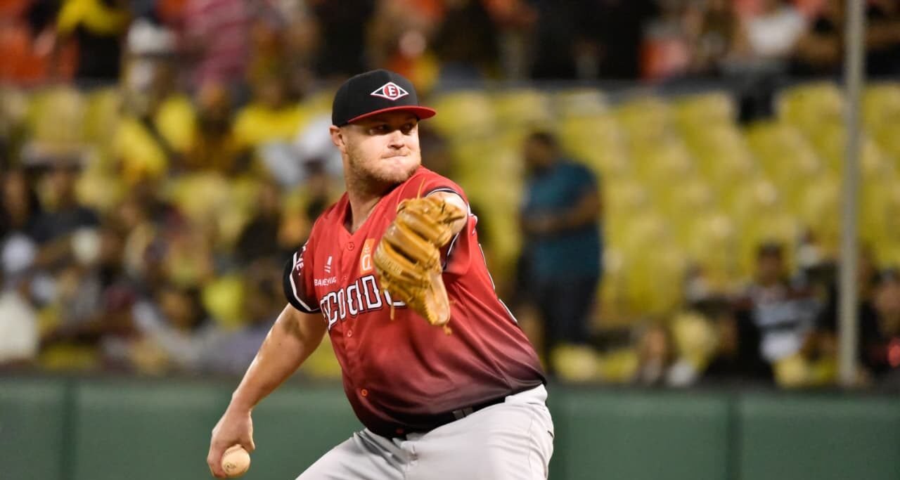 Lakins se luce en blanqueada de Leones sobre Águilas