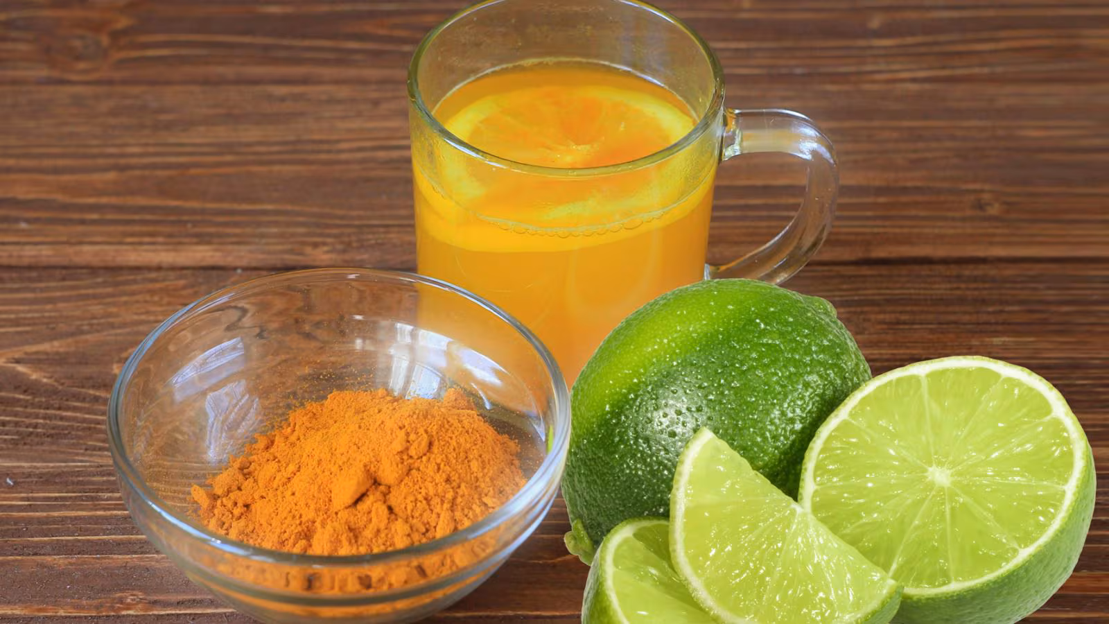 Té de limón con cúrcuma: la bebida natural que podría potenciar la función cerebral