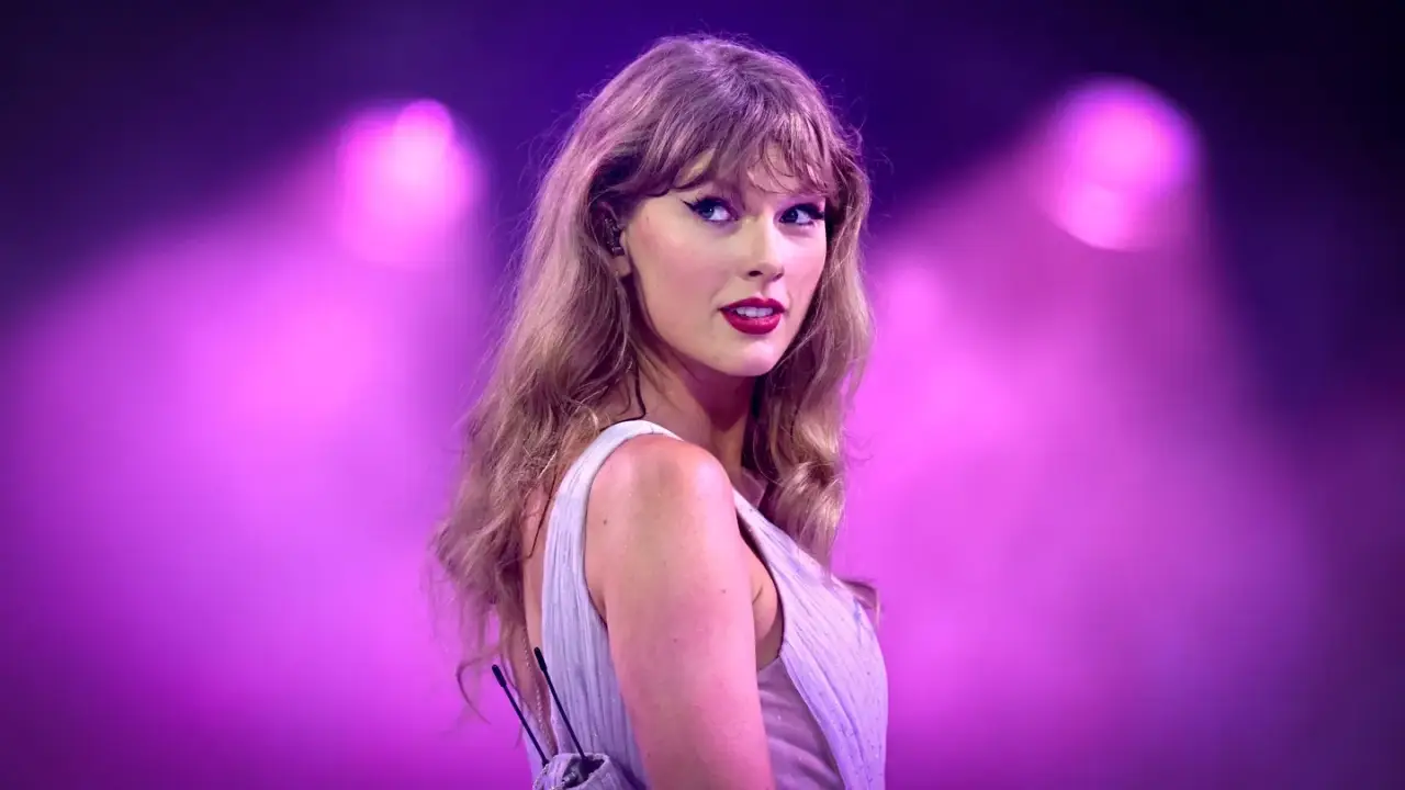 Taylor Swift entra al Salón de la Fama de los Compositores y marca un hito histórico