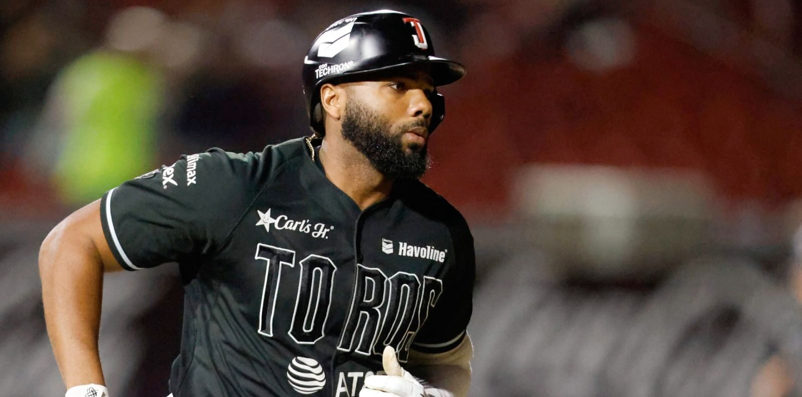 Aderlin Rodríguez regresa a los Toros de Tijuana