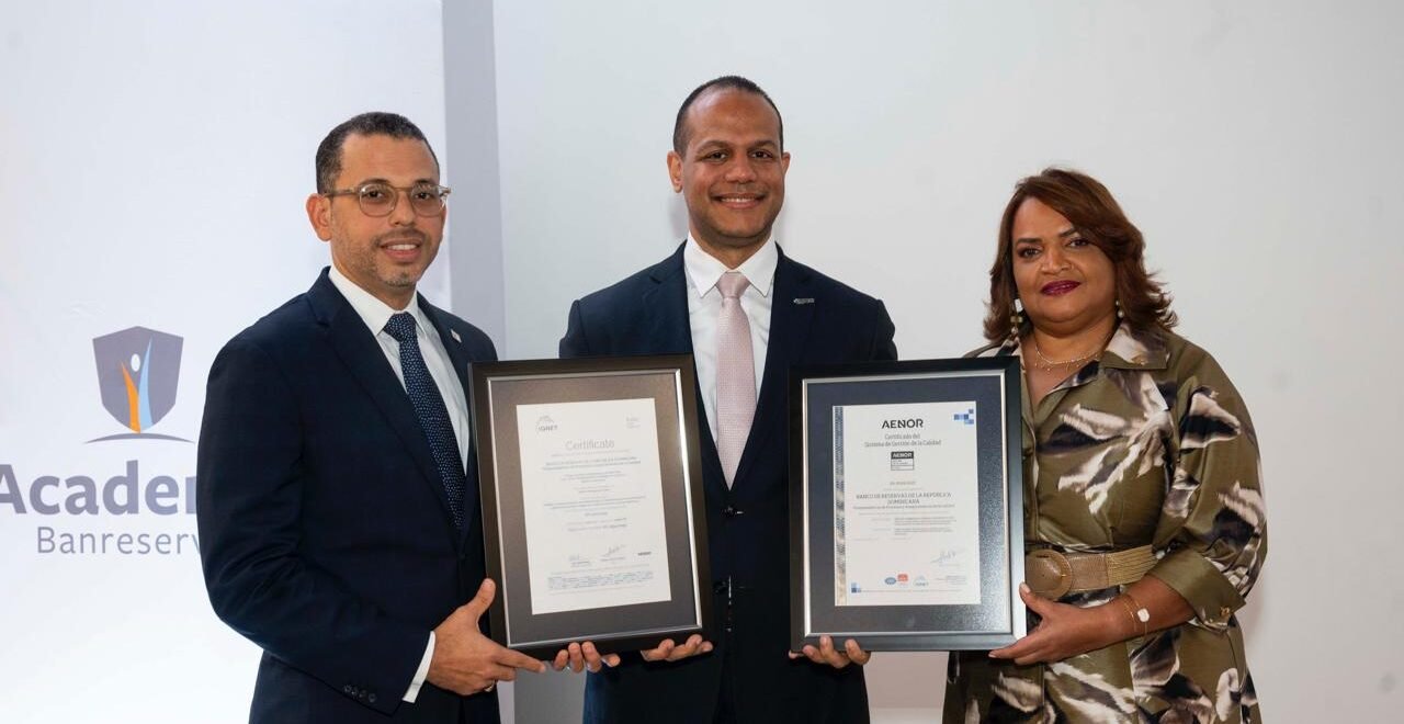 Banreservas obtiene certificación ISO 9001 en macroproceso de Gestión de la Excelencia Operacional