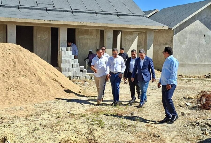 Gobierno acelera construcción de 103 nuevas aulas y la Ciudad Educativa de San Luis a través de Infraestructura Escolar