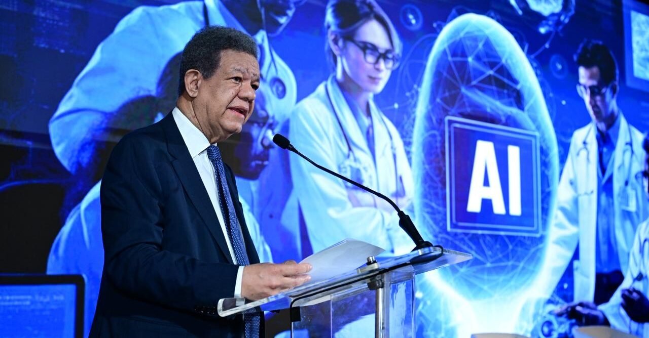 Leonel Fernández afirma que la IA inaugura una nueva era en la medicina
