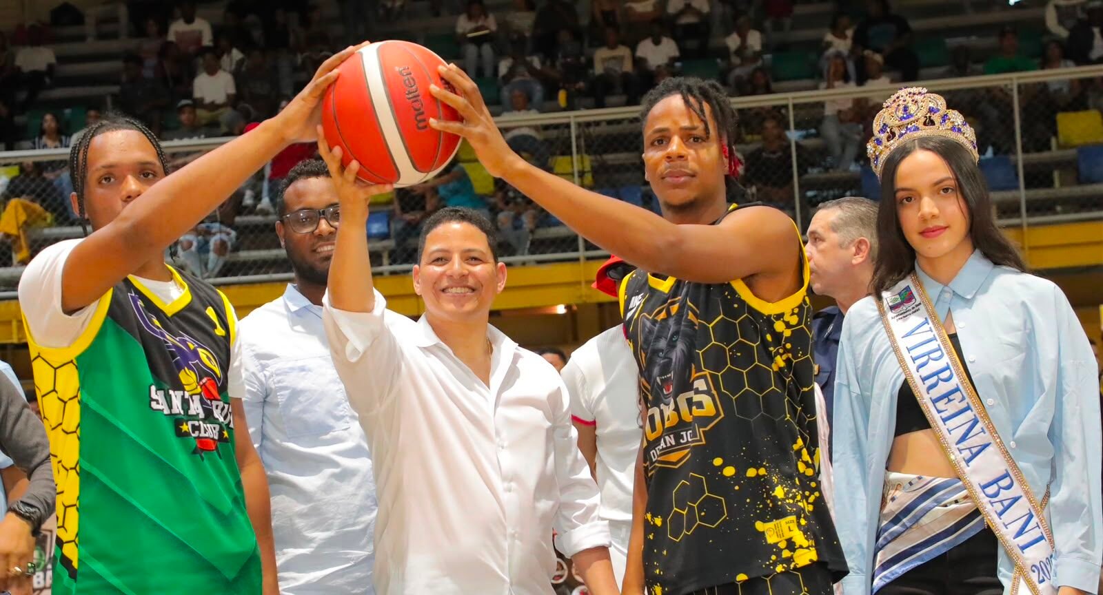 Peravia vive una histórica fiesta deportiva con la inauguración de la V Copa de Baloncesto Luis Báez