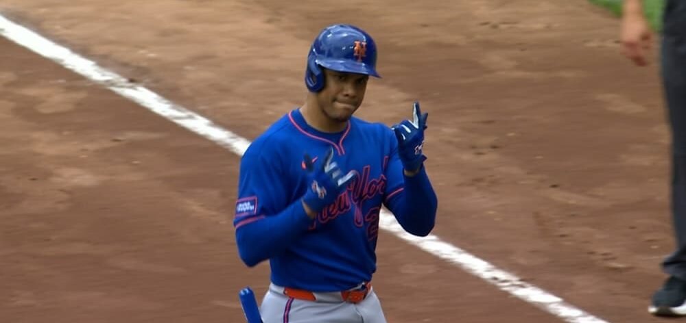 Soto regresa con Mets tras perderse dos juegos por molestias en la espalda