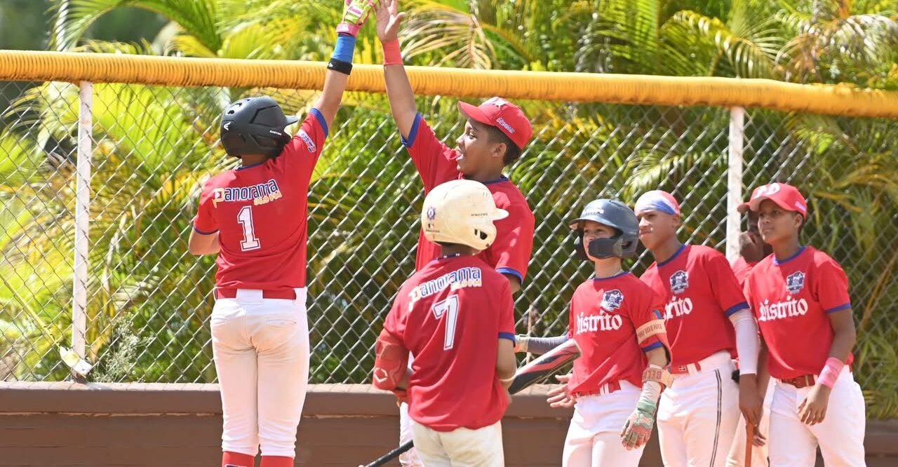 Distrito Nacional, Valverde y Santo Domingo invictos y en la cima del U12