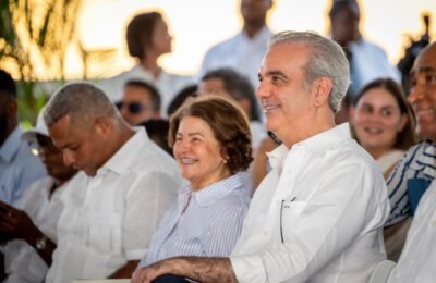 Abinader anuncia inicio de construcción de presa La Gina en Baní
