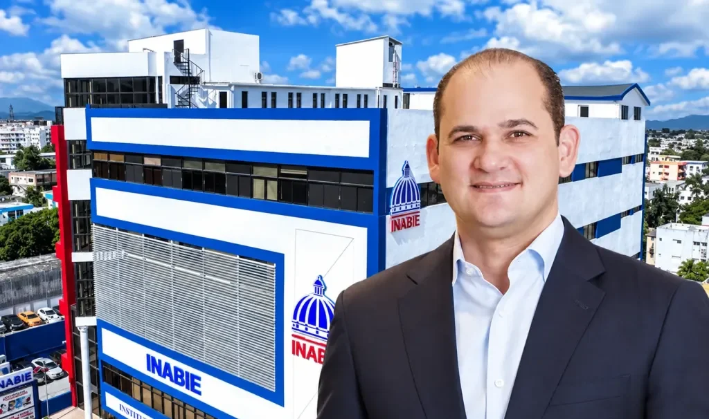 Inabie defiende contratos otorgados a jóvenes de Azua para suplir alimentos en San Pedro