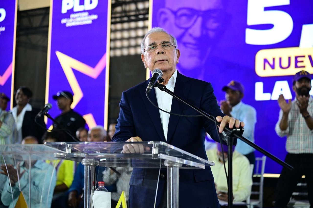 Danilo Medina afirma que 80 % de la población cree que el país va por el camino equivocado