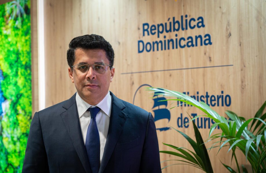 David Collado anuncia extensión de operaciones de Air France en RD hasta mayo de 2027