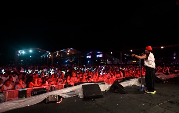 Elvis Crespo cierra The Event 2026 en Lifestyle Puerto Plata