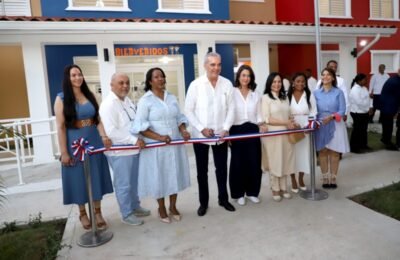 Presidente Luis Abinader y directora ejecutiva del Inaipi, Xiomara Guante, inauguran el CAIPI República de Colombia