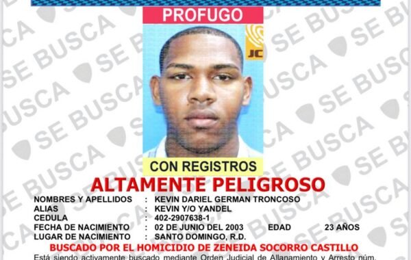 (VIDEO) Policía identifica uno de los acusados de matar esposa de  “Julián Oro Duro” 