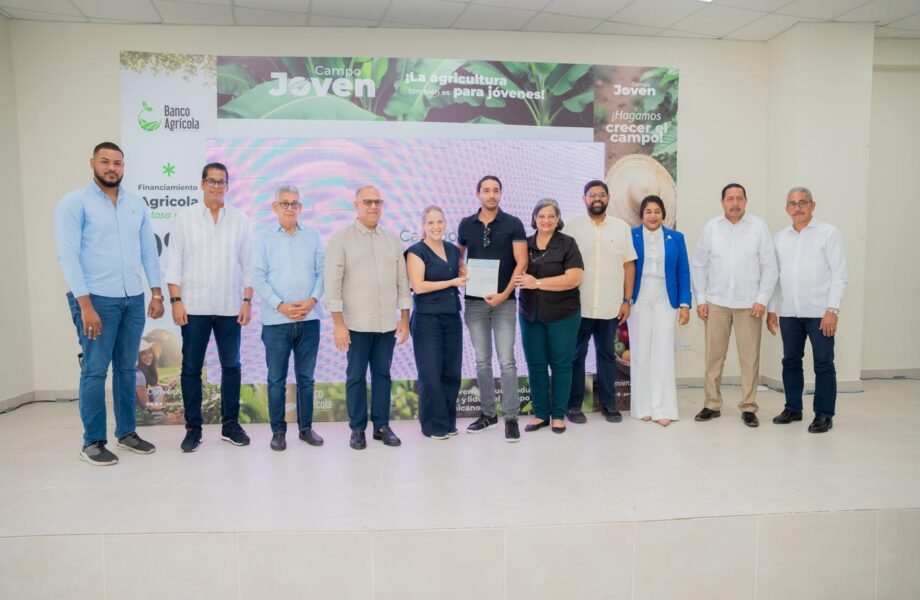 Campo Joven lleva casi RD$3 millones a tasa cero a jóvenes productores de Hato Mayor