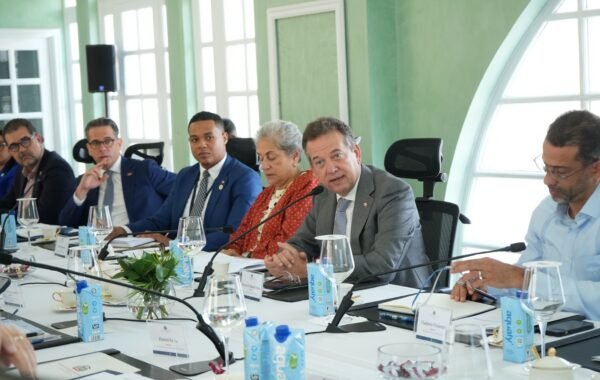 Bisonó encabeza primera reunión para implementación del decreto sobre Puertos Secos Fronterizos