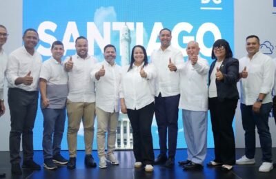 Leito Aguilera juramenta estructura de apoyo a David Collado