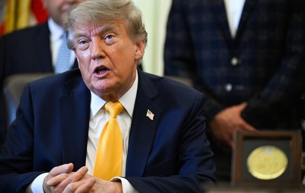 Denver demanda a Trump para impedir operaciones de ICE en centros de votación
