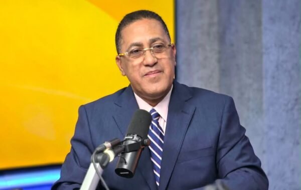 Roberto Herrera: Complejo Educativo y Deportivo Pedro Martínez es un hito sin precedentes en infraestructura educativa de RD y el Caribe
