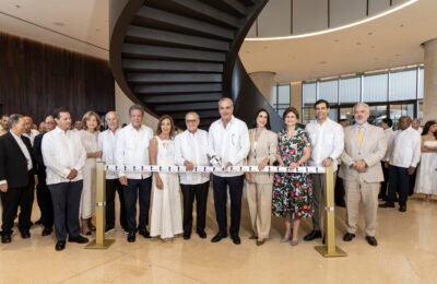 Abinader inaugura Centro Cultural Rainieri en Punta Cana; buscan promover la historia y el arte en Punta Cana