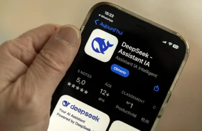 China llama a no «politizar la tecnología» tras el veto de EE.UU. a DeepSeek