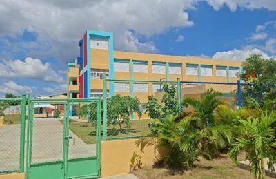 Minerd mantiene suspensión de docencia en zonas vulnerables de provincias en alerta amarilla