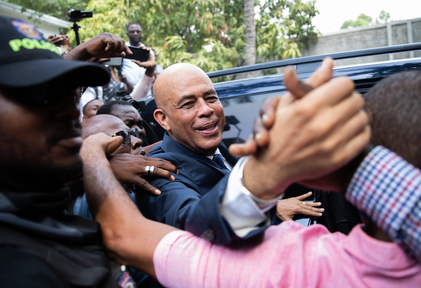 Expresidente haitiano Michel Martelly inscribe candidatura pese a sanciones de EE.UU. y UE