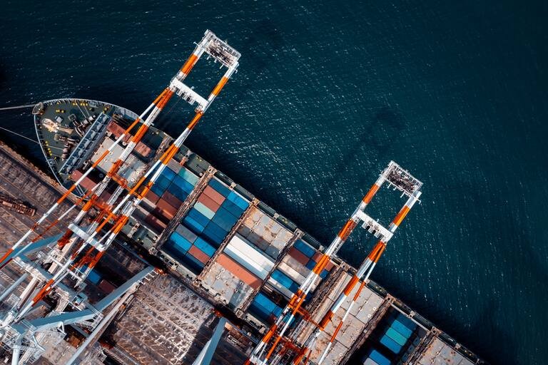 China repondrá crudo pese al techo de demanda en plena guerra contra Irán, dice consultora