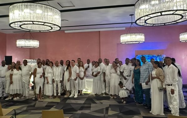 Familia Franco Castillo celebra cuarta entrega de “Matrimonios renovados” en Punta Cana