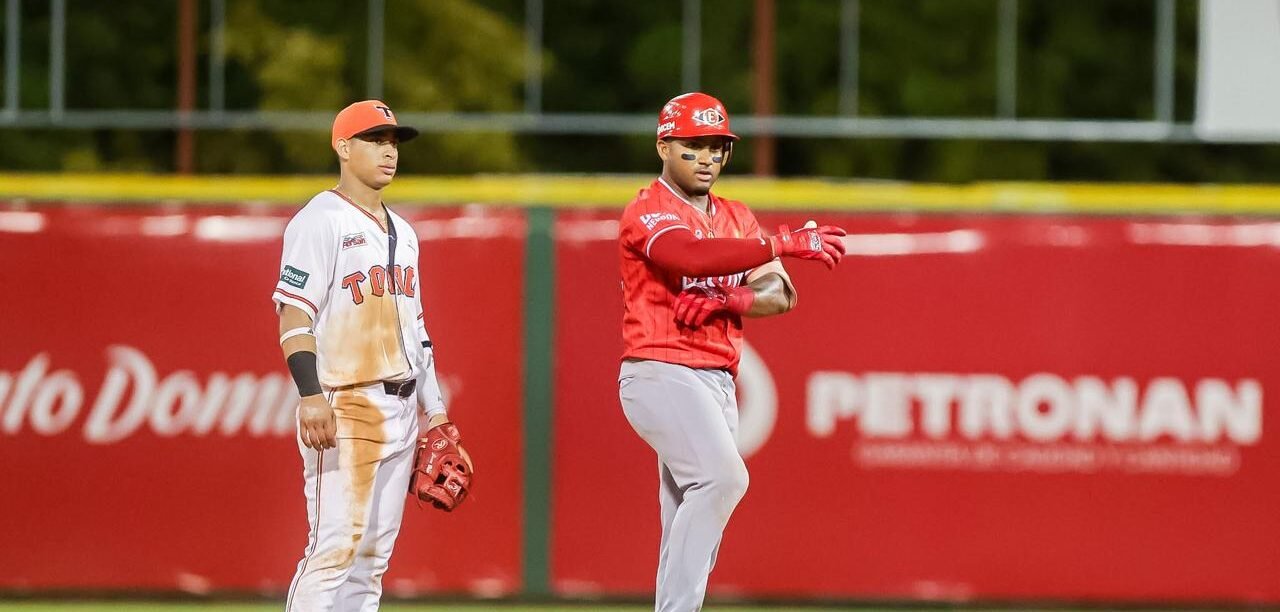 Escogido vence 15-11 a los Toros y consigue su tercera victoria consecutiva